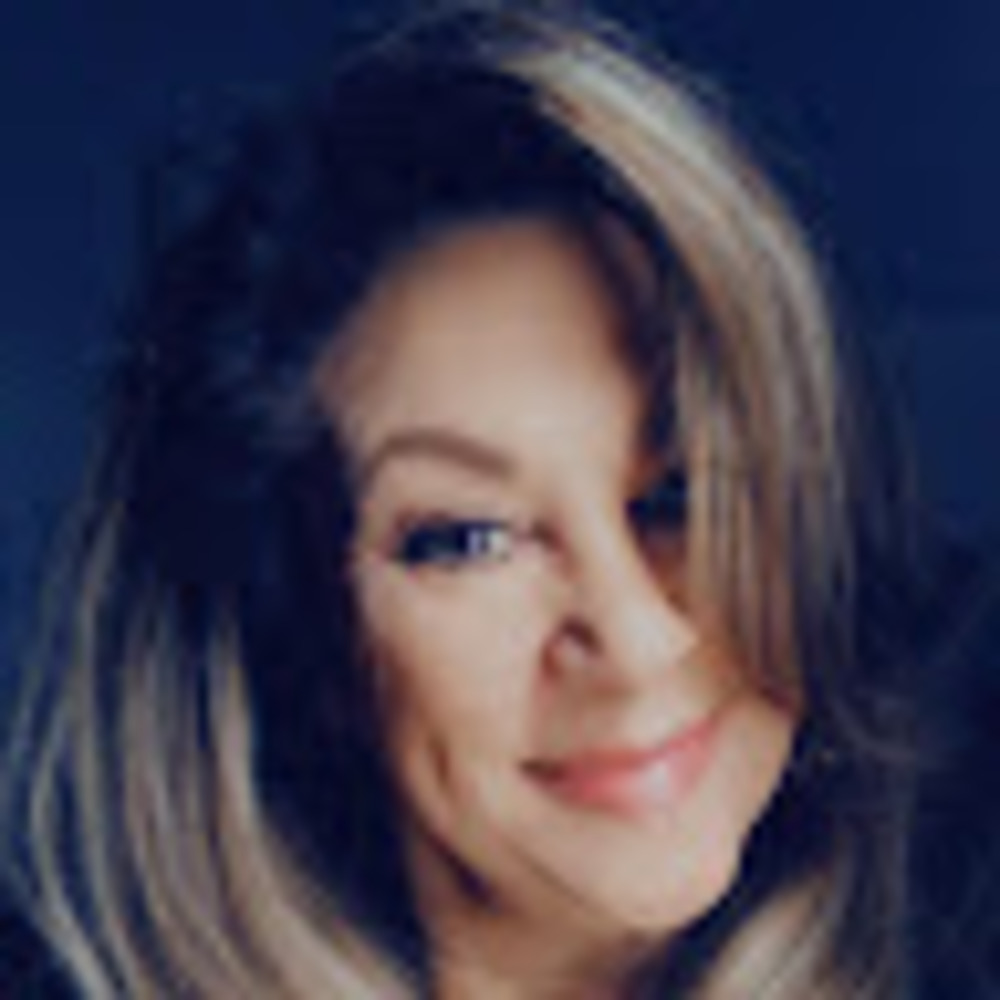 Meet your Posher, Denise